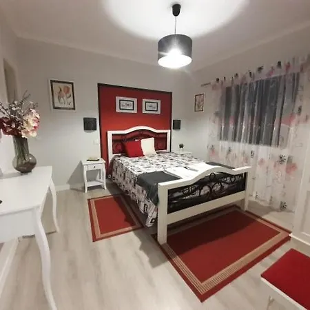 Amazing Messines With Pool Villa